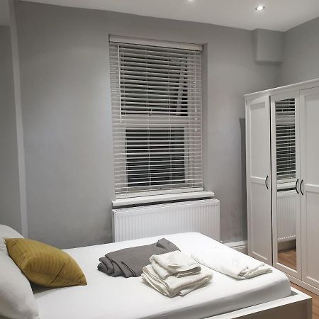 Lovely 1 Bedroom Flat High Barnet 3 Mins Away Eksteriør billede