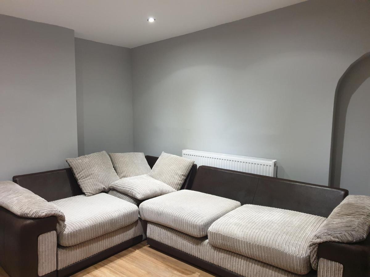 Lovely 1 Bedroom Flat High Barnet 3 Mins Away Eksteriør billede